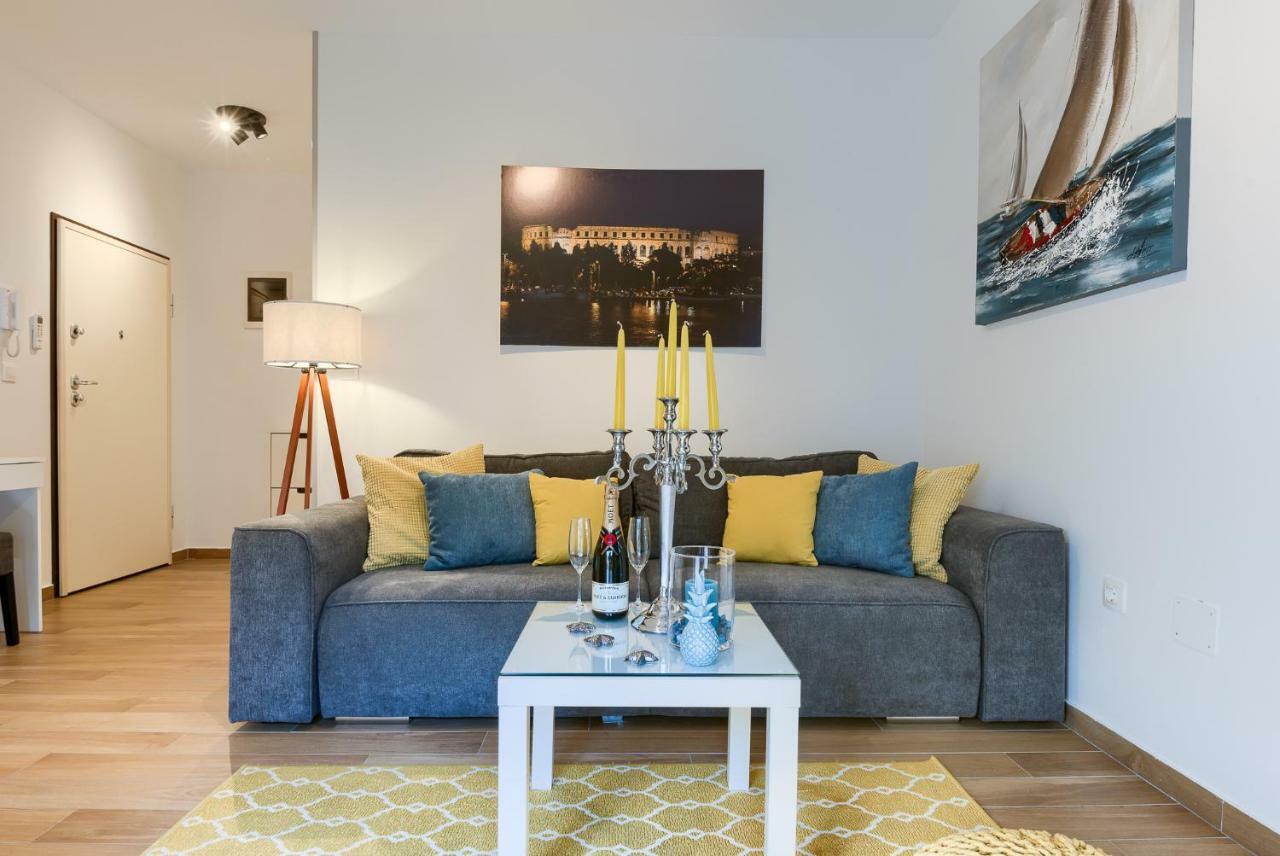 Apartments Dream In Arena 1 Pula Center Free Parking Exteriér fotografie
